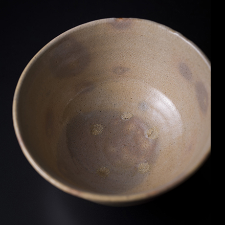 「No.39　高麗風　銘：春の夜／　Chawan, Koryo style, “Haru no Yoru”」の写真　その2