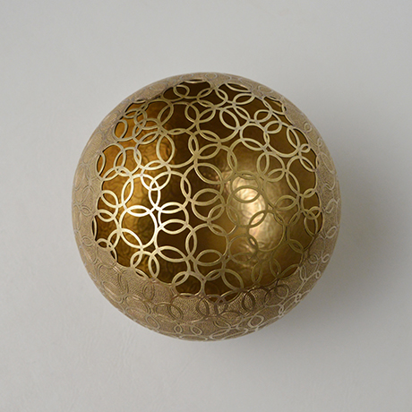 「No. DM2　真鍮丸透薫炉 / Incense burner, Openwork, Spherical shape, brass」の写真　その3