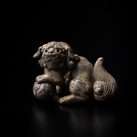 「No.60 備前小獅子帖鎮 / Paper weight, Lion shape, Bizen」の写真　その2