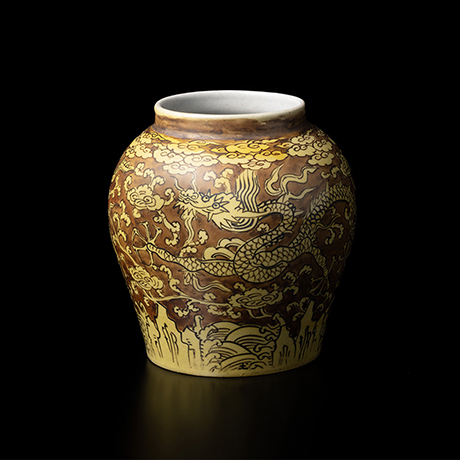 「No.19　黄地紅彩雲龍文壷 / Jar with dragon and cloud design, yellow glaze under red enamel」の写真　その2