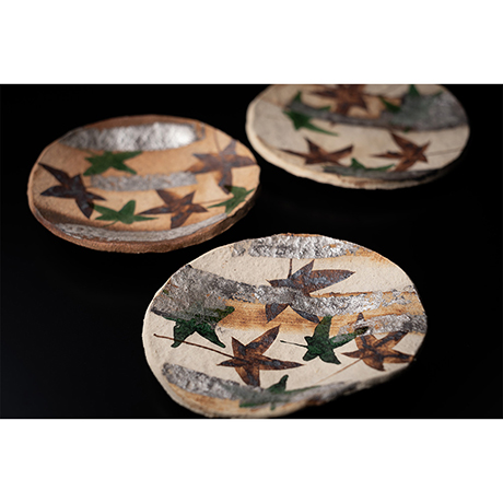 「No.38　紅葉皿　五 / A set of 5 dishes with maple leaf and water design」の写真　その2