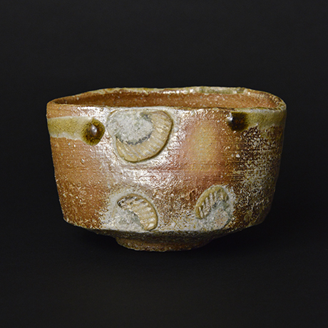 「6. 信楽土自然釉茶盌 / Tea bowl, Natural ash glaze, Shigaraki」の写真　その2