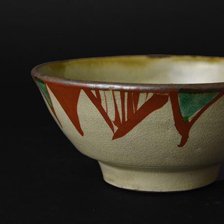 「26. 赤繪茶盌	/ Tea bowl, Overglaze enamels」の写真　その5