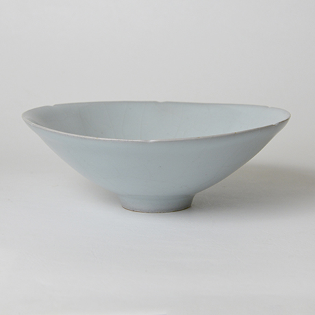 「No.1　青瓷茶碗 / Tea bowl, Celadon」の写真　その5