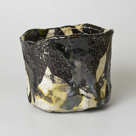 「No.1　黒織部茶碗  銘「宇迦耶」 / Tea bowl, Kuro-oribe, “Ukaya”」の写真　その3