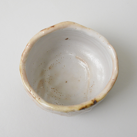 「No.1　志野茶盌 / Tea bowl, Shino」の写真　その5