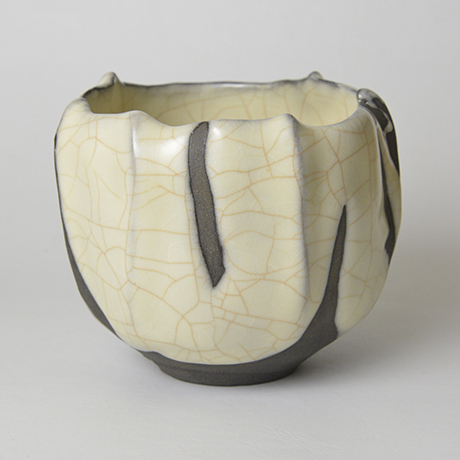 「No.1　象牙瓷茶盌 / Tea bowl, Ivory-colored glaze」の写真　その4