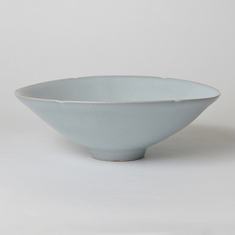 「No.1　青瓷茶碗 / Tea bowl, Celadon」の写真　その4